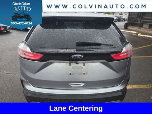 Used 2020 Ford Edge Titanium w/ Equipment Group 301A FWD image 6