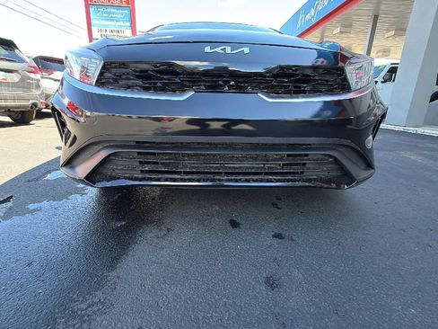 Used 2024 Kia Forte LXS FWD image 9
