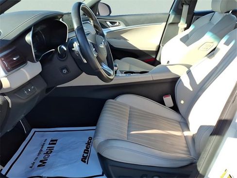 Used 2023 Genesis G70 2.0T w/ Sport Prestige Package image 17