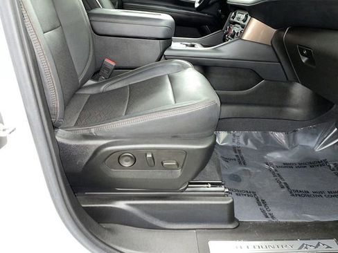 Used 2021 Chevrolet Tahoe High Country image 20