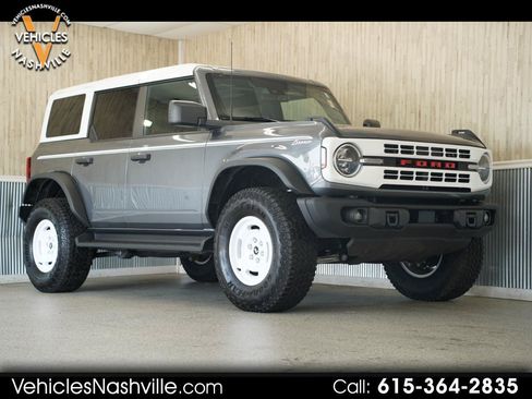 Used 2025 Ford Bronco Heritage Edition AWD/4WD image 1