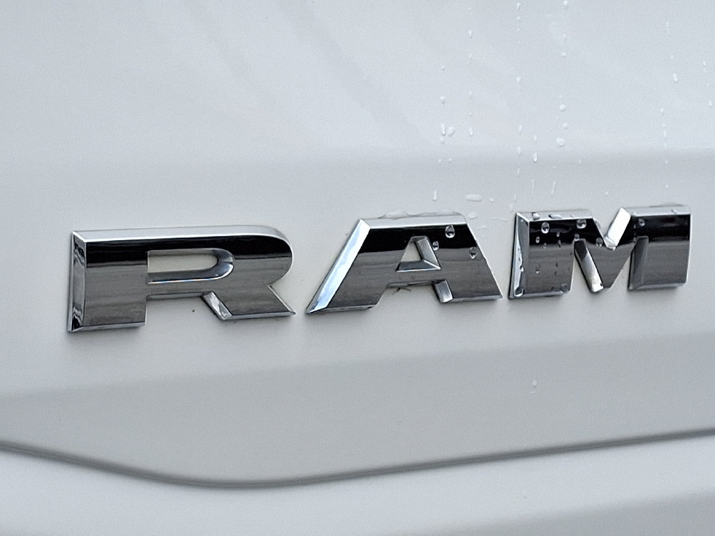 Used 2024 RAM 1500 Big Horn AWD/4WD image 28