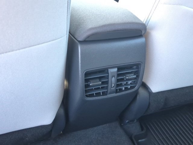 Used 2026 Toyota Corolla Cross L FWD image 15