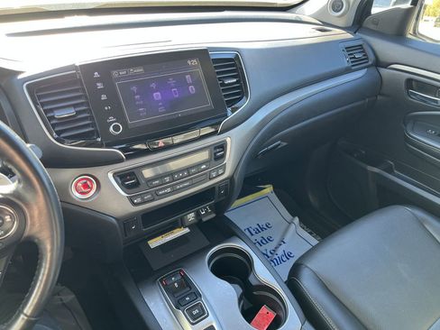 Used 2022 Honda Ridgeline RTL-E image 12