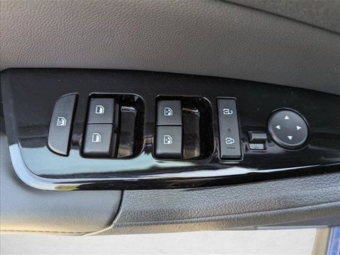 Used 2024 Kia Sportage EX FWD image 10