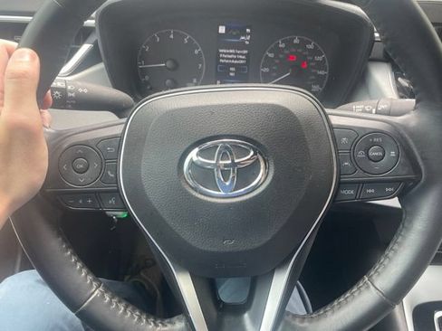 Used 2024 Toyota Corolla SE FWD image 9