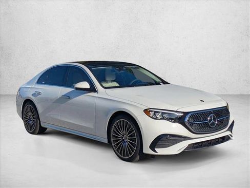 New 2026 Mercedes-Benz E 350 4MATIC Sedan image 7