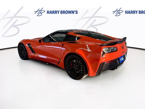 Used 2019 Chevrolet Corvette Z06 RWD image 2