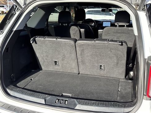 Used 2021 Ford Explorer Limited w/ Equipment Group 301A image 8