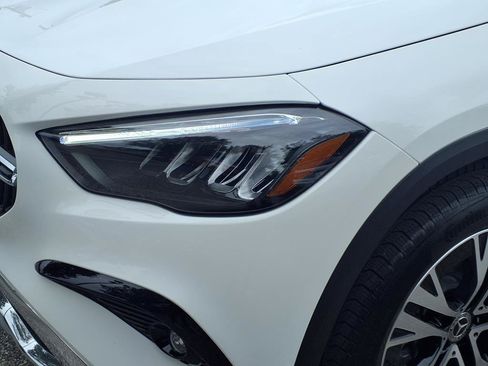 Used 2026 Mercedes-Benz GLA 250 image 4