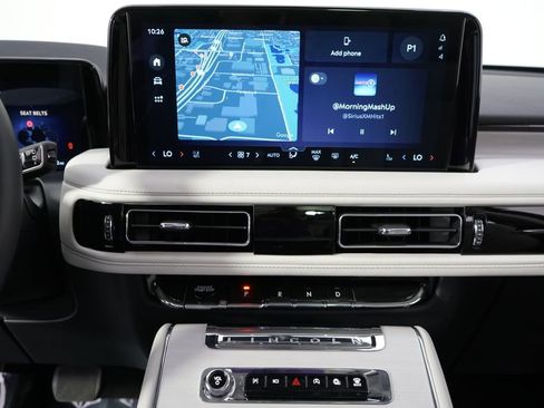 New 2026 Lincoln Aviator Reserve w/ Jet Appearance Package AWD/4WD image 27
