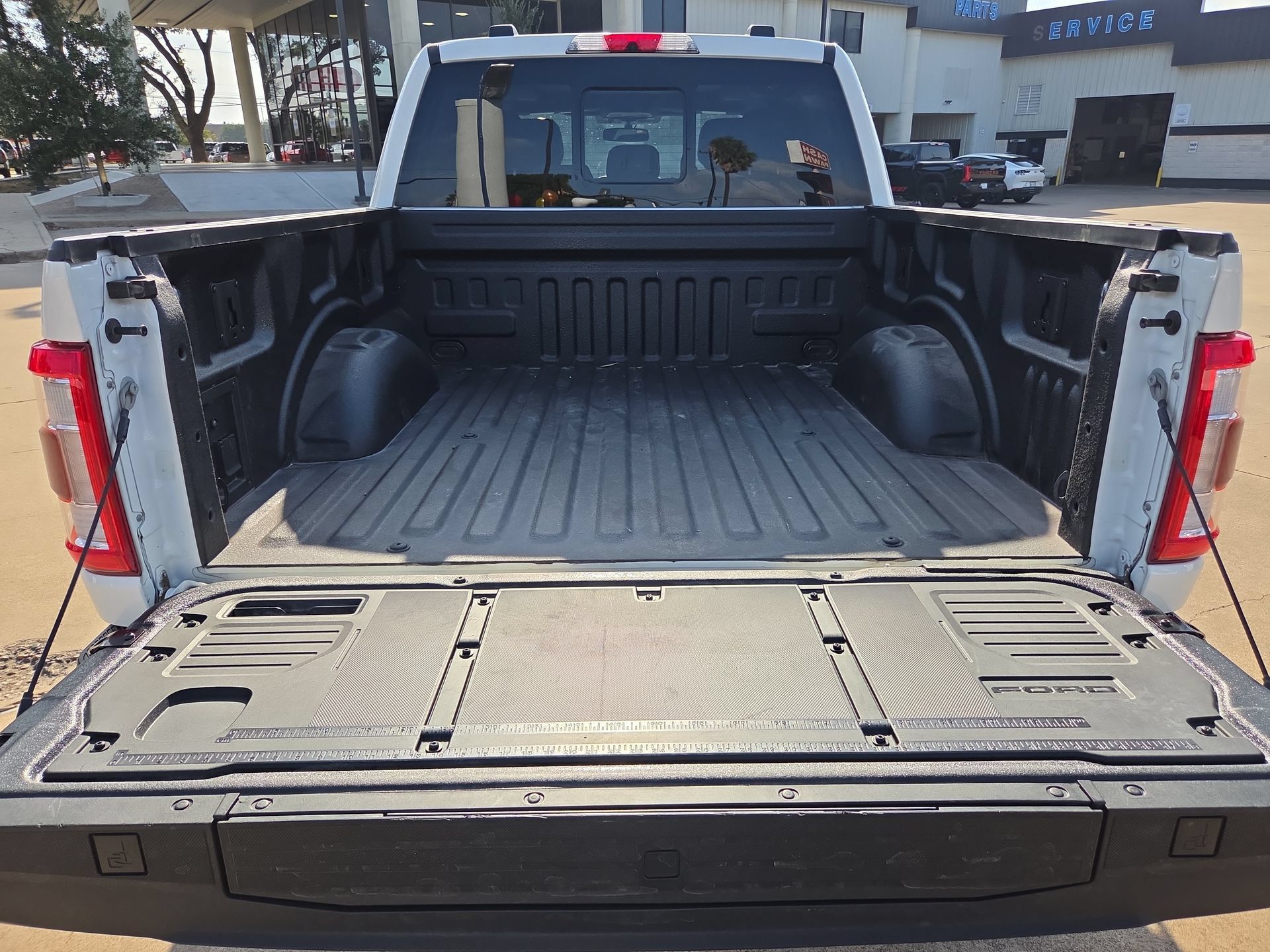 Used 2022 Ford F150 King Ranch w/ Equipment Group 601A High AWD/4WD image 19
