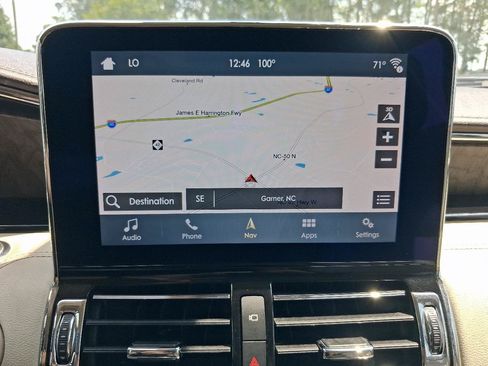 Used 2018 Lincoln Navigator Reserve w/ Technology Package AWD/4WD image 14