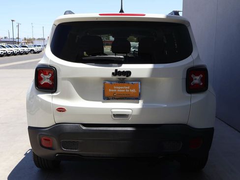 Used 2020 Jeep Renegade Altitude FWD image 4