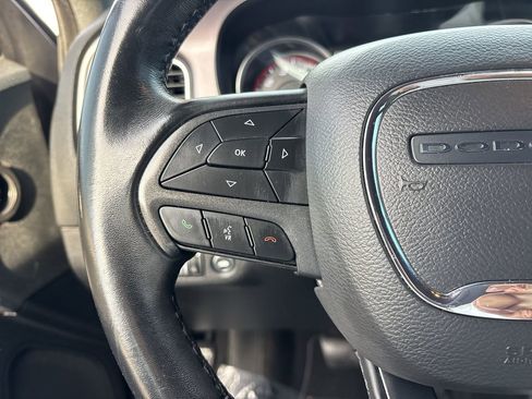 Used 2019 Dodge Charger SXT image 25