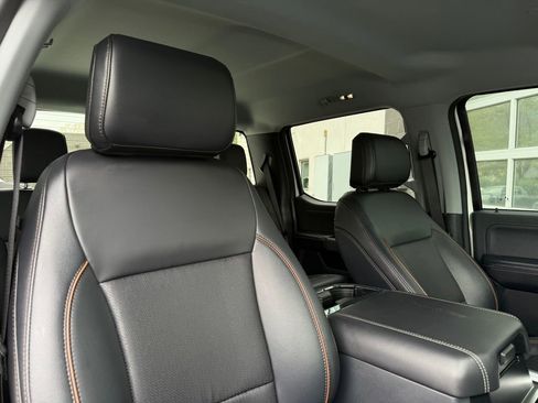 Used 2025 Ford F350 Lariat AWD/4WD image 24