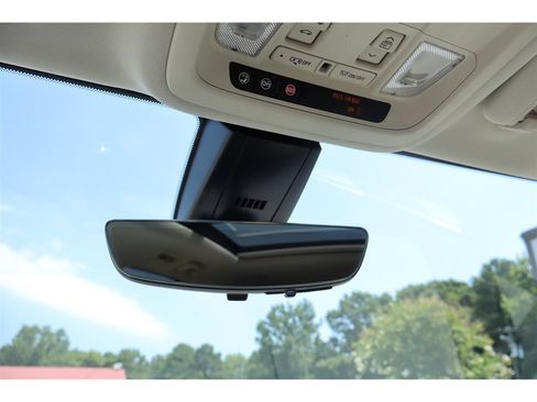 Used 2020 Cadillac XT6 Premium Luxury FWD image 43