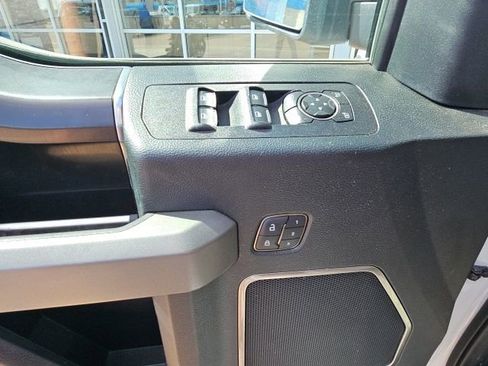 Used 2019 Ford F150 Raptor w/ Equipment Group 802A Luxury image 17