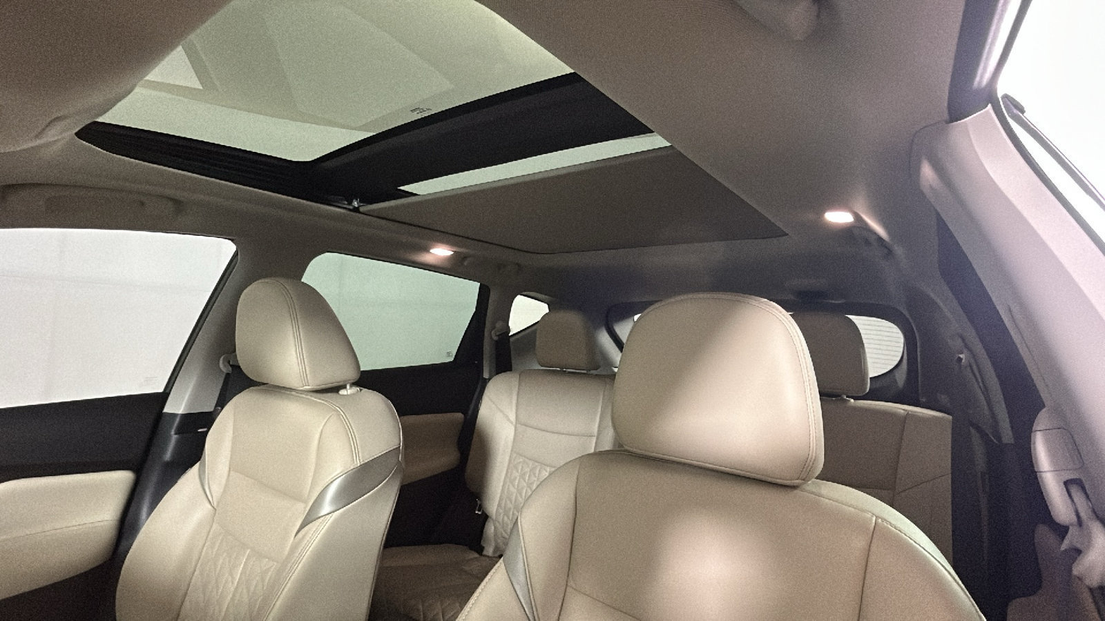 Used 2022 Nissan Murano Platinum AWD/4WD image 14