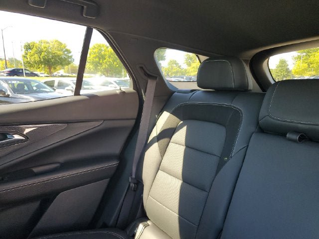 Used 2024 Chevrolet Blazer EV LT AWD/4WD image 11