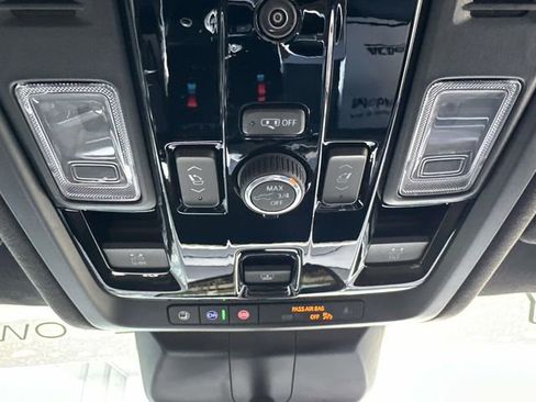Certified 2025 Cadillac Escalade Sport Platinum w/ LPO, Floor Liner Package image 59