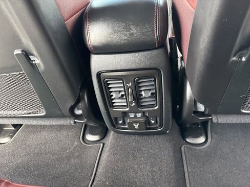 Used 2024 Dodge Durango GT AWD/4WD image 33