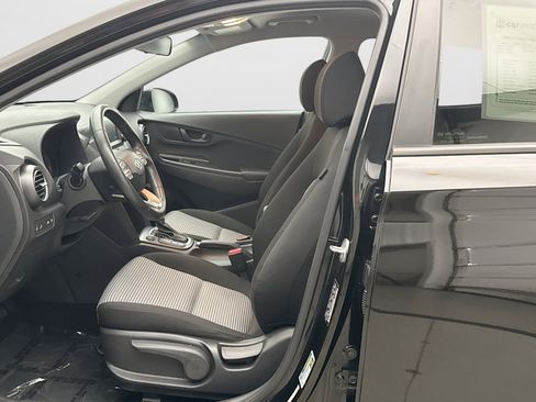 Used 2020 Hyundai Kona SEL AWD/4WD image 11