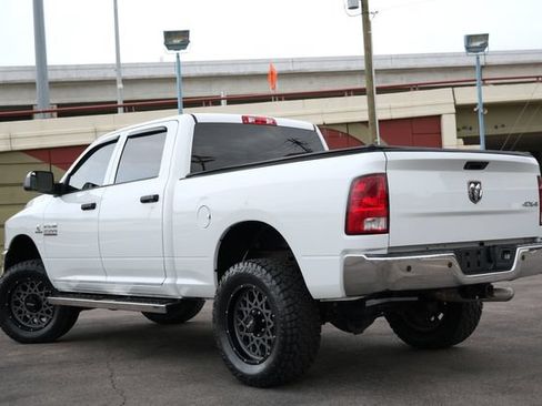 Used 2018 RAM 2500 Tradesman w/ Chrome Appearance Group AWD/4WD image 23