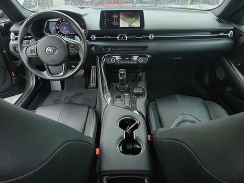 Used 2021 Toyota Supra Premium w/ Driver Assist Package image 9