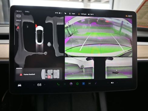 Used 2023 Tesla Model 3 Standard Range image 21