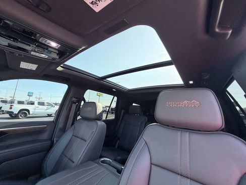 Used 2026 Chevrolet Tahoe High Country image 12