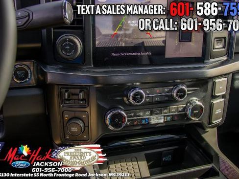 New 2026 Ford F250 Lariat w/ Black Appearance Package image 19