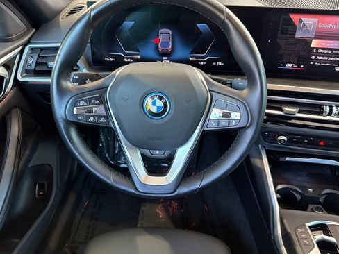 Certified 2023 BMW i4 eDrive35 RWD image 18