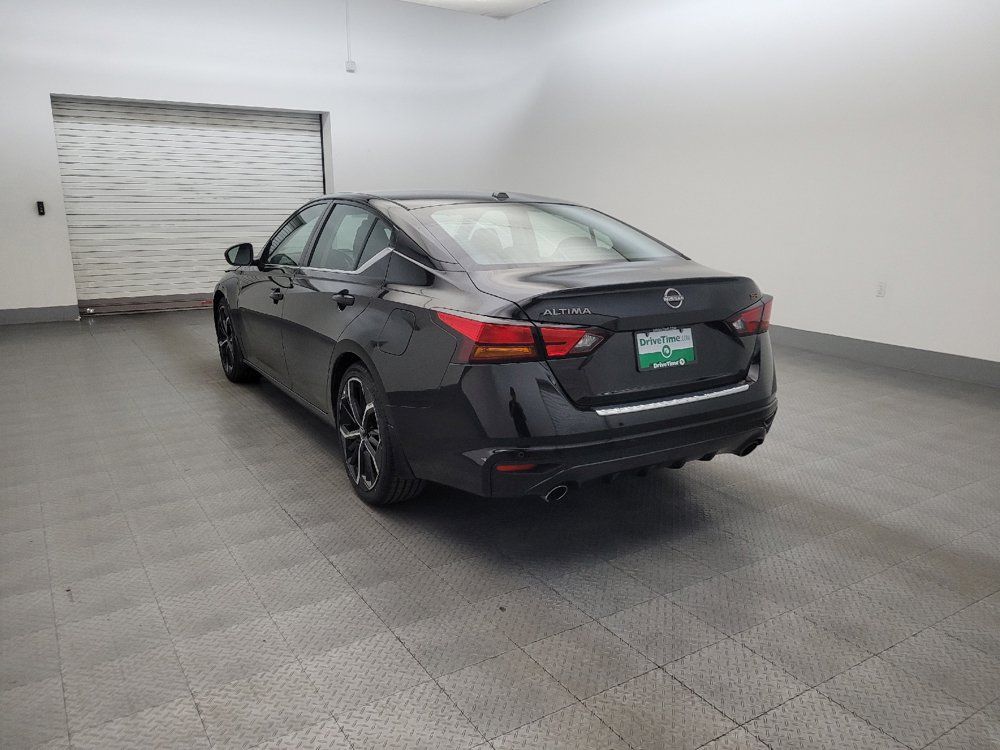 Used 2023 Nissan Altima 2.5 SR w/ SR Premium Package FWD image 5