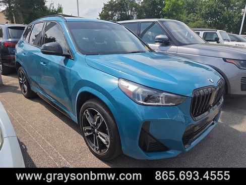 Used 2023 BMW X1 xDrive28i w/ Premium Package AWD/4WD image 1