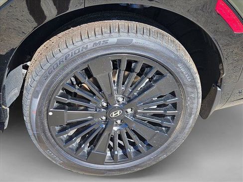 New 2025 Hyundai Santa Fe Calligraphy image 10