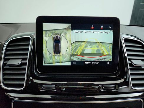 Used 2017 Mercedes-Benz GLE 400 4MATIC image 20