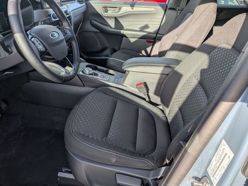 New 2026 Ford Escape Active w/ Cold Weather Package image 19