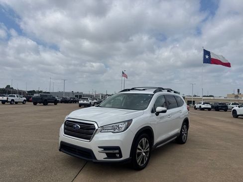 Used 2020 Subaru Ascent Limited w/ Popular Package #3 AWD/4WD image 8