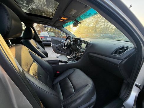 Used 2015 Kia Optima SX w/ SX Turbo Premium Package FWD image 12