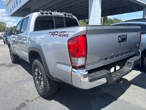 Used 2016 Toyota Tacoma TRD Off-Road w/ Towing Package RWD image 5