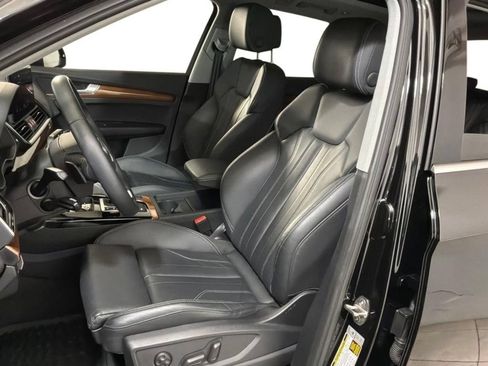 Used 2023 Audi Q5 e Premium w/ Convenience Package AWD/4WD image 7