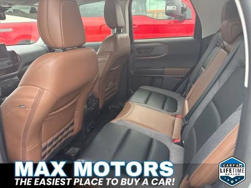 Used 2024 Ford Bronco Sport Outer Banks w/ Tech Package AWD/4WD image 8