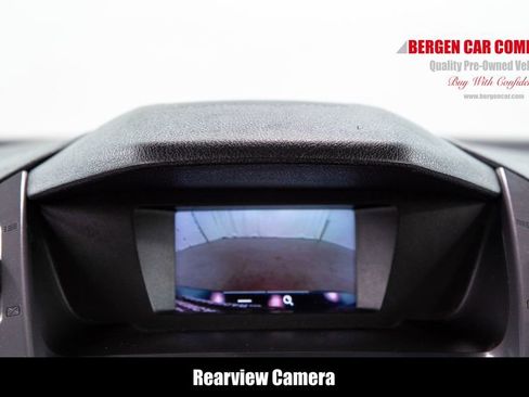 Used 2017 Ford Transit Connect XLT image 19