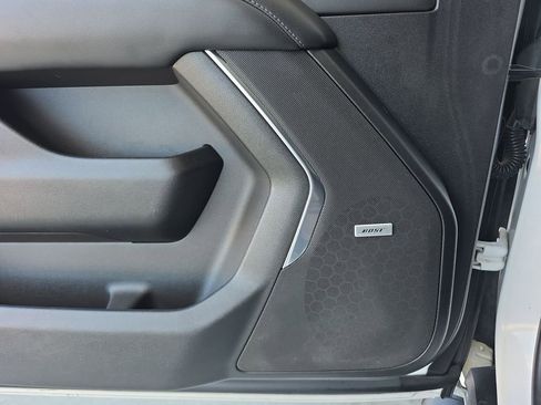 Used 2021 Chevrolet Tahoe Z71 image 25