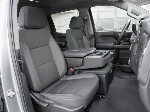 Used 2025 Chevrolet Silverado 1500 Custom AWD/4WD image 43