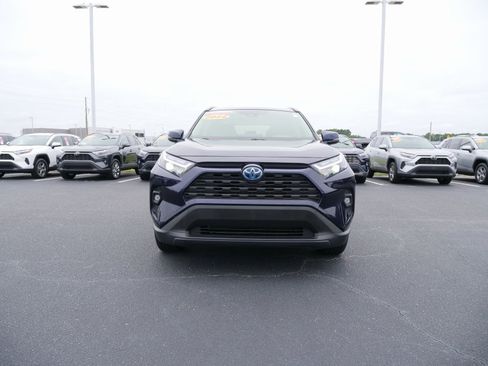Used 2024 Toyota RAV4 XLE Premium image 9