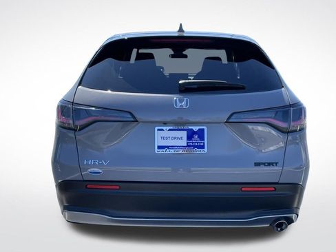 Used 2023 Honda HR-V Sport image 5