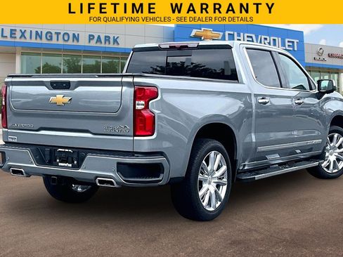 Used 2024 Chevrolet Silverado 1500 High Country AWD/4WD image 13