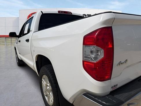 Used 2019 Toyota Tundra SR5 w/ SR5 Upgrade Package AWD/4WD image 20